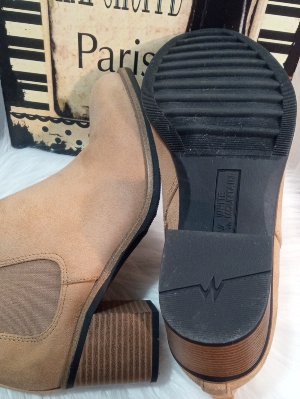WHITE MOUNTAIN CHELSEA ANKLE BOOT - Picture 8 of 10